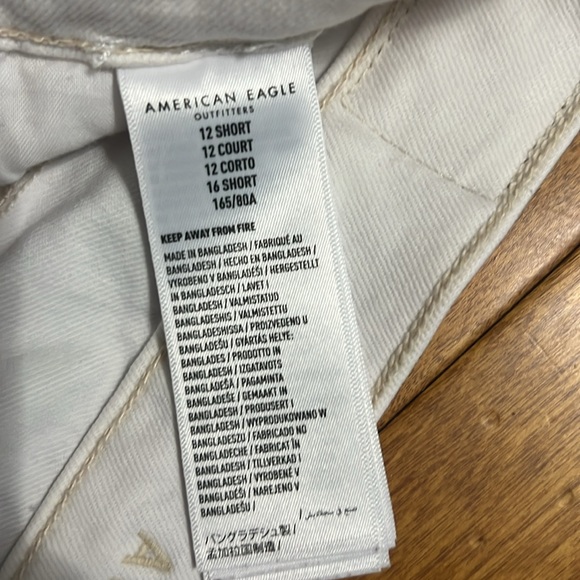 American Eagle Highest Rise Jeans Size 12 Short White Relaxed Casual Coastal - Picture 6 of 16